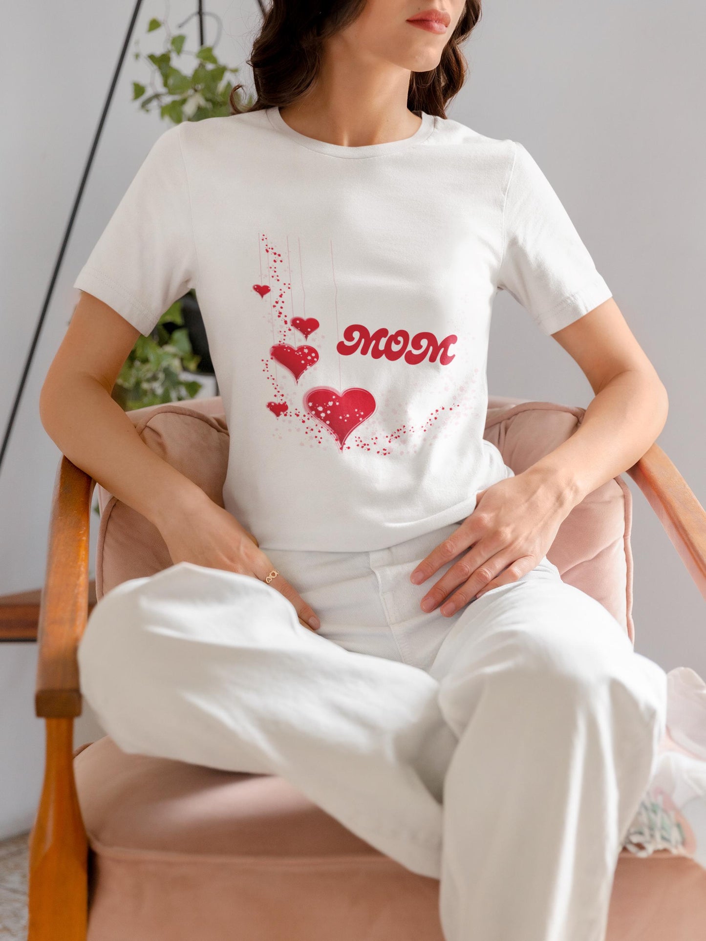 Mom T Shirt Unisex Cotton Love Heart Tee Gift For Mothers Day Casual Cute Family Top Valentines Day Surprise Heartfelt Mom Graphic Apparel
